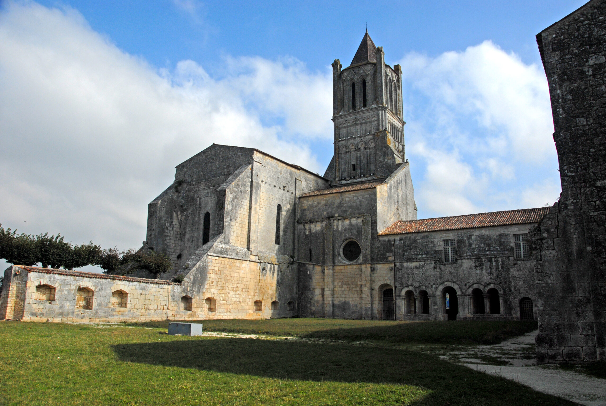 Abbaye de Sablonceaux